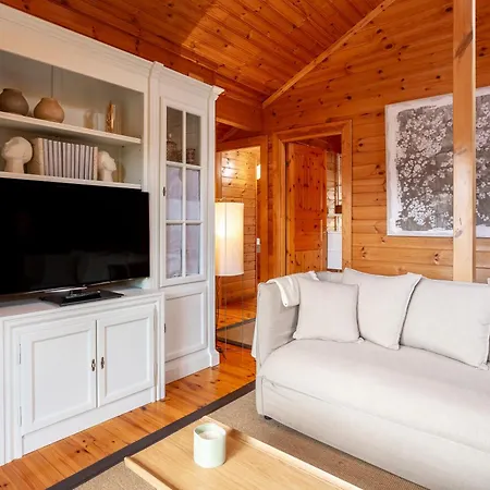 Chic Wooden House Pyrenees Views *