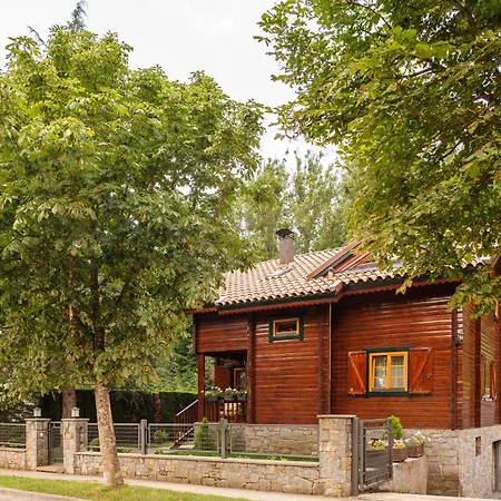 Chic Wooden House Pyrenees Views Camprodon